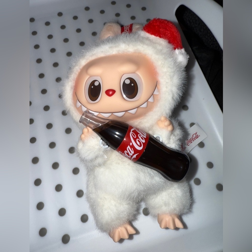 POP MART The Monsters COCA-COLA
Series-Vinyl Face HUGE SALE - Picture 2 of 13